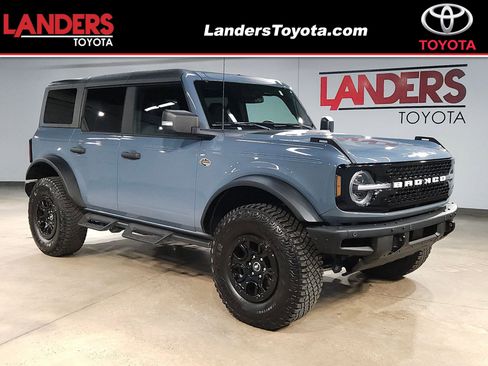 Used 2024 Ford Bronco Wildtrak AWD/4WD image 1