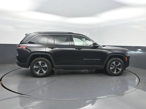 Used 2022 Jeep Grand Cherokee Limited 4xe w/ Luxury Tech Group II AWD/4WD image 34