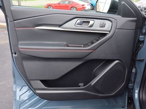 New 2026 Ford Explorer ST-Line w/ ST-Line Street Pack AWD/4WD image 13