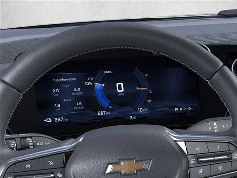 New 2026 Chevrolet Equinox EV LT AWD/4WD image 18
