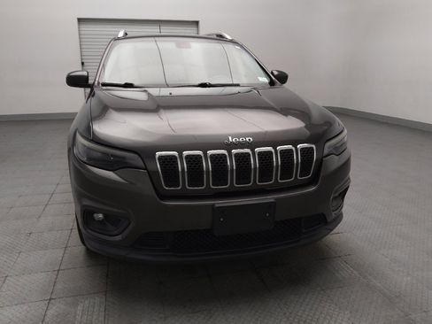 Used 2019 Jeep Cherokee Latitude Plus FWD image 14
