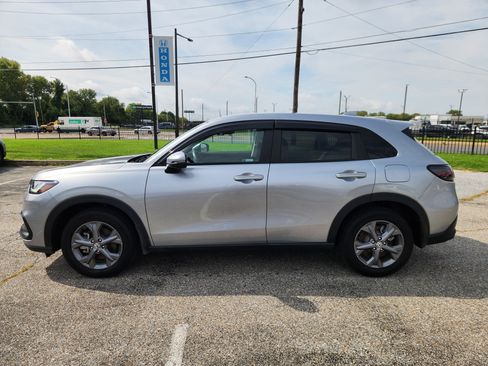 Certified 2026 Honda HR-V LX image 5