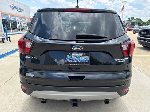 Used 2019 Ford Escape Titanium AWD/4WD image 29
