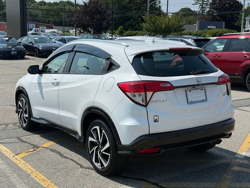Used 2020 Honda HR-V Sport image 3