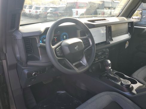 New 2026 Ford Bronco 2-Door w/ Sasquatch Package AWD/4WD image 18