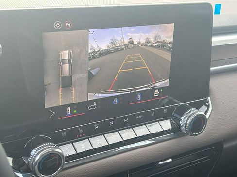 New 2026 GMC Canyon Denali image 21