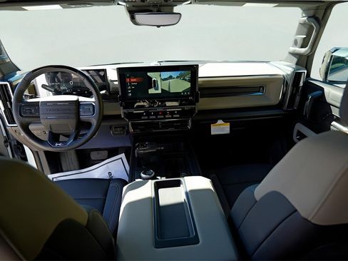 New 2026 GMC Hummer EV 4x4 Crew Cab image 24