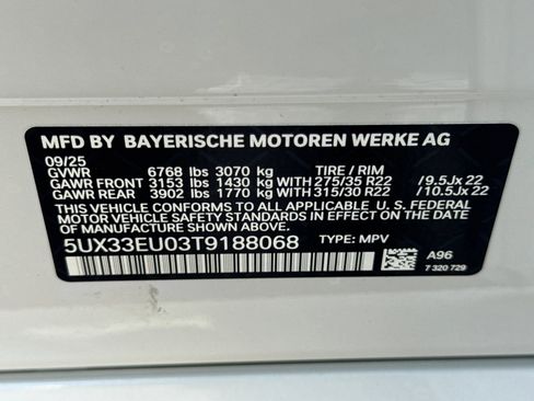 New 2026 BMW X5 M60i image 18