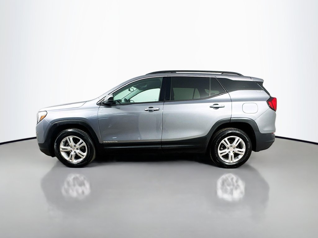 Used 2018 GMC Terrain SLE w/ Driver Convenience Package AWD/4WD image 4