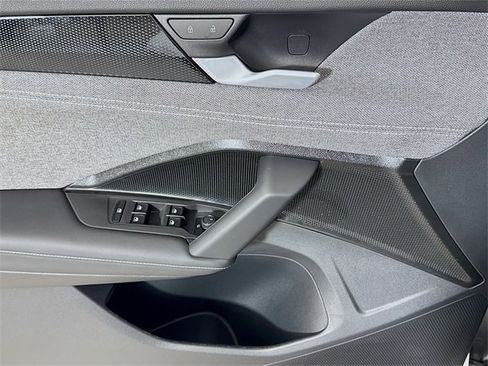 New 2026 Volkswagen Tiguan S image 15