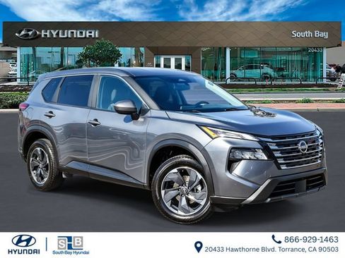 Used 2024 Nissan Rogue SV FWD image 1