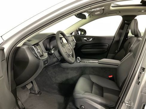 New 2025 Volvo XC60 B5 Core w/ Protection Package Premier image 31