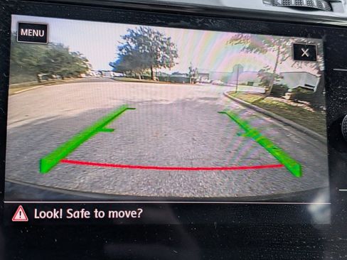 Used 2019 Volkswagen e-Golf SE w/ Driver Assistance Package image 29