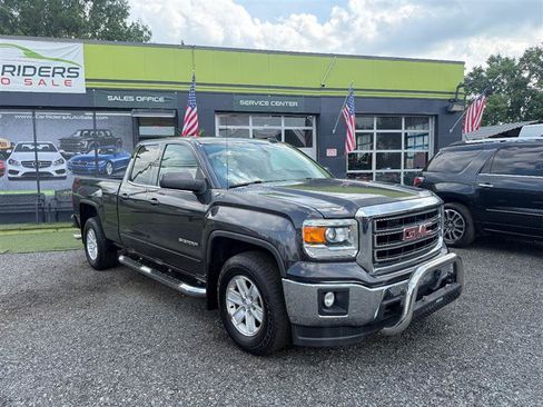 Used 2015 GMC Sierra 1500 SLE w/ SLE Value Package AWD/4WD image 3