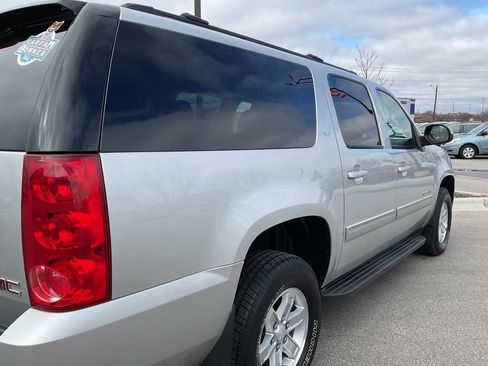 Used 2011 GMC Yukon XL SLT image 8