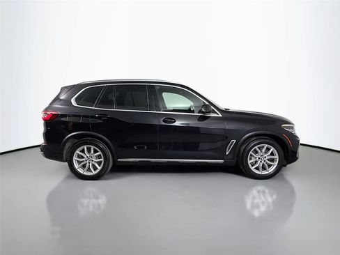 Used 2019 BMW X5 xDrive40i AWD/4WD image 4
