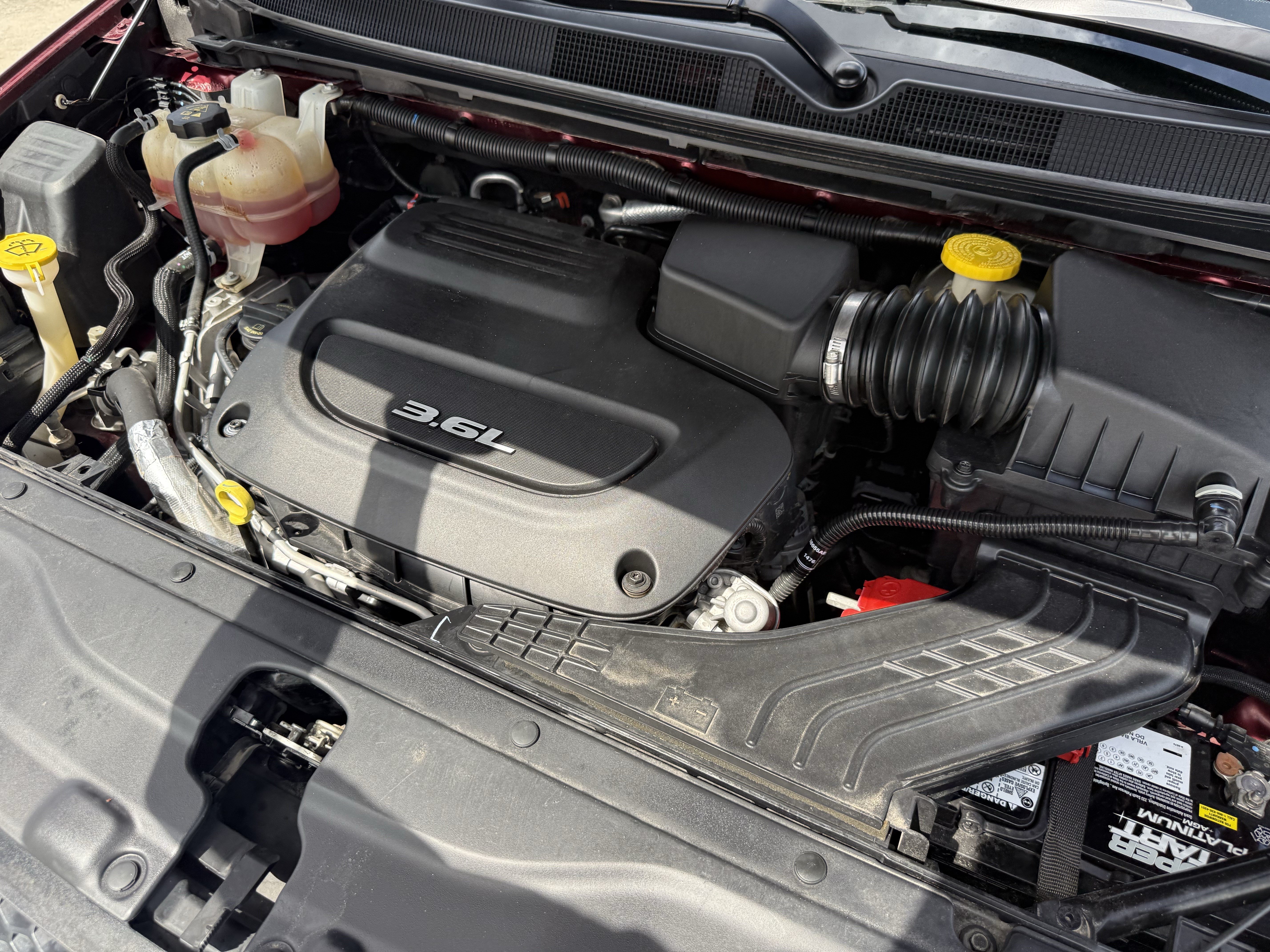 Used 2017 Chrysler Pacifica Touring-L Plus FWD image 35