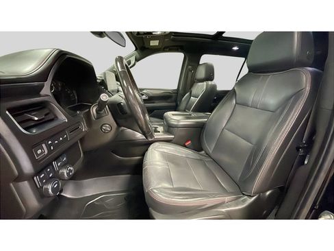 Used 2021 Chevrolet Suburban RST w/ Luxury Package AWD/4WD image 12