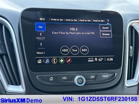 Used 2024 Chevrolet Malibu LT image 33