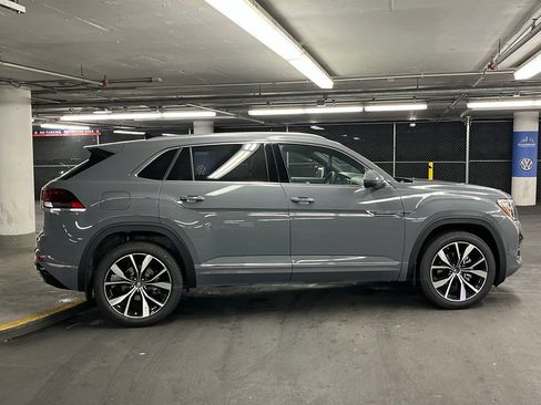 New 2026 Volkswagen Atlas Cross Sport SEL Premium R-Line AWD/4WD image 41
