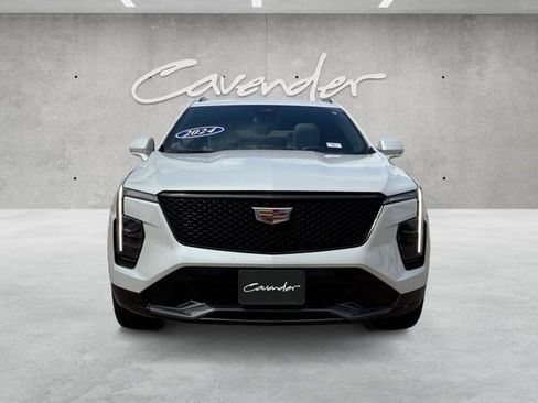 Certified 2024 Cadillac XT4 Sport FWD image 17