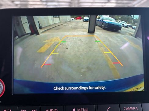 Used 2025 Nissan Sentra SV FWD image 19