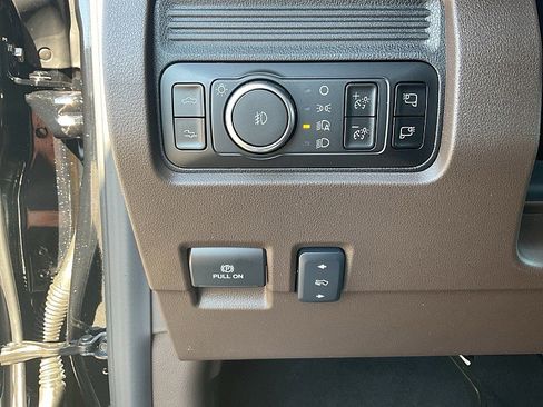 New 2026 Ford F250 King Ranch w/ Chrome Package image 23