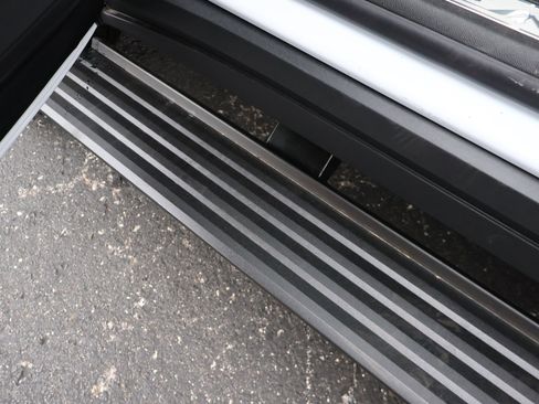 New 2026 Chevrolet Tahoe High Country AWD/4WD image 11