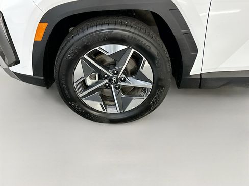 Used 2025 Hyundai Tucson SEL image 11