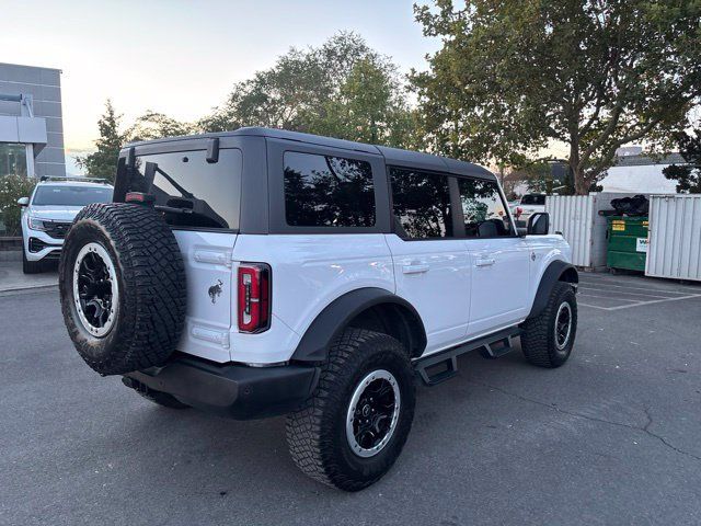 Used 2023 Ford Bronco Outer Banks w/ Sasquatch Package AWD/4WD image 9