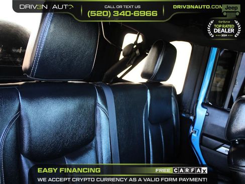 Used 2015 Jeep Wrangler Unlimited Rubicon w/ Connectivity Group image 14