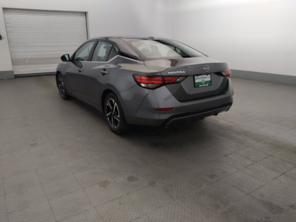 Used 2025 Nissan Sentra SV FWD image 5