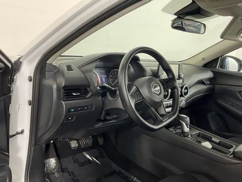 Used 2025 Nissan Sentra S FWD image 12