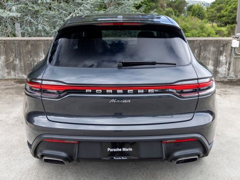 New 2026 Porsche Macan AWD/4WD image 20