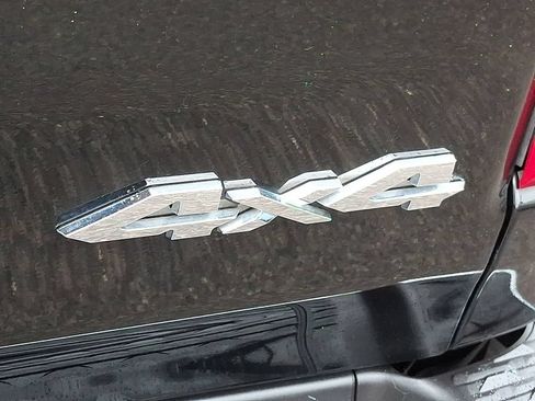 Used 2022 RAM 1500 Big Horn AWD/4WD image 32