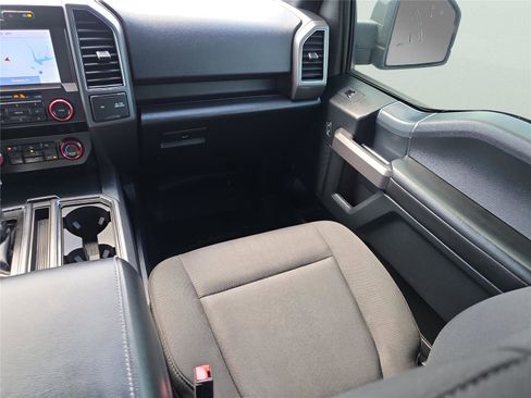 Used 2019 Ford F150 XLT w/ Equipment Group 302A Luxury image 16