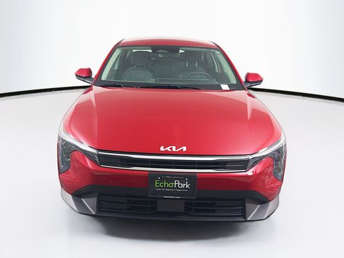 Used 2025 Kia K4 FWD image 2