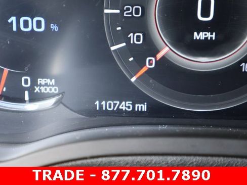 Used 2016 Cadillac Escalade Luxury image 26