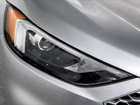 Used 2024 Ford Edge SEL w/ Convenience Package image 27