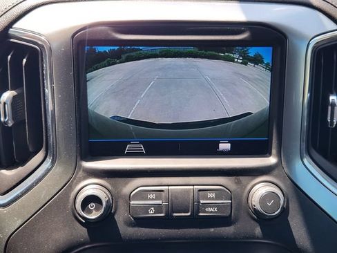 Used 2022 Chevrolet Silverado 2500 LT w/ Convenience Package AWD/4WD image 15