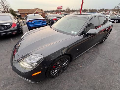 Used 2017 Porsche Panamera Turbo w/ Premium Package Plus image 12