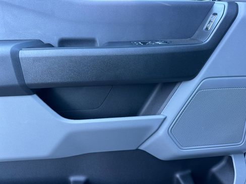 Used 2024 Ford F550 2WD Regular Cab Super Duty w/ XL Chrome Package image 11