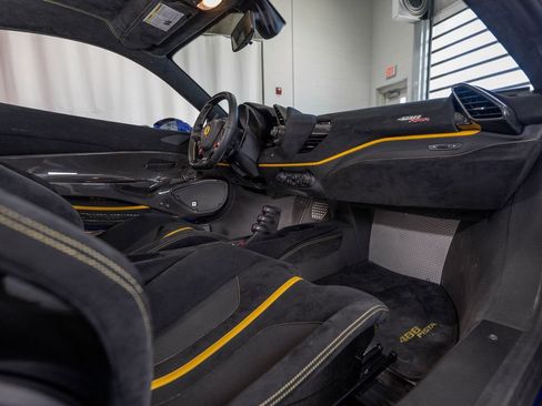 Certified 2019 Ferrari 488 Pista Coupe RWD image 18
