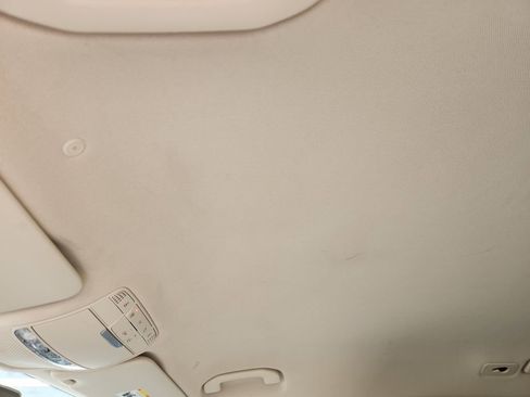 Used 2020 Mercedes-Benz GLC 300 image 26