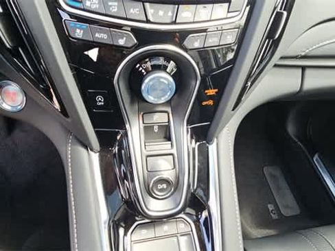 Used 2025 Acura RDX SH-AWD w/ Advance Package image 18