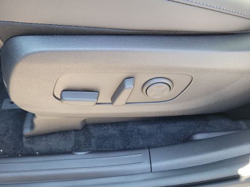 New 2026 Kia Carnival SX Prestige FWD image 25