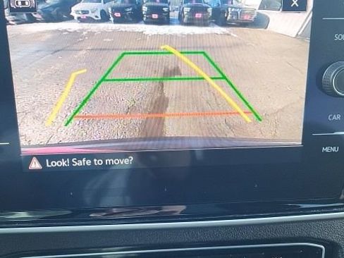 Used 2022 Volkswagen Atlas Cross Sport SE image 3