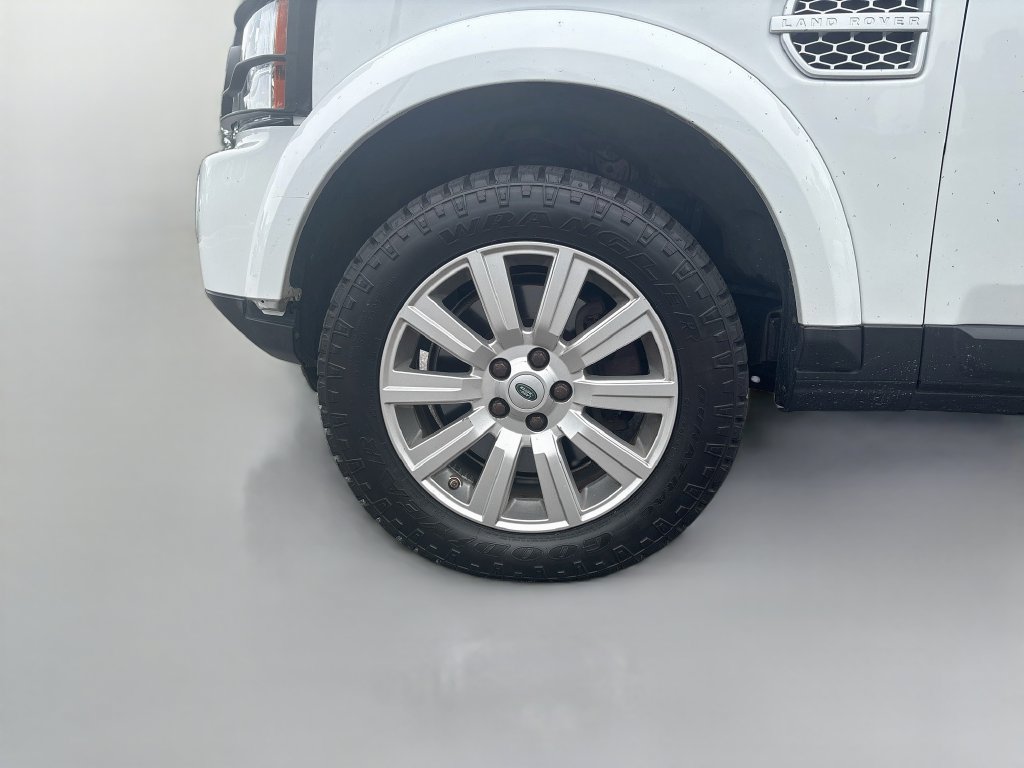 Used 2012 Land Rover LR4 HSE LUX AWD/4WD image 14