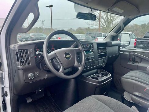Used 2023 Chevrolet Express 2500 w/ Driver Convenience Package RWD image 15