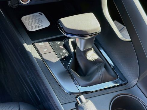 New 2026 Hyundai Elantra SEL Sport FWD image 13